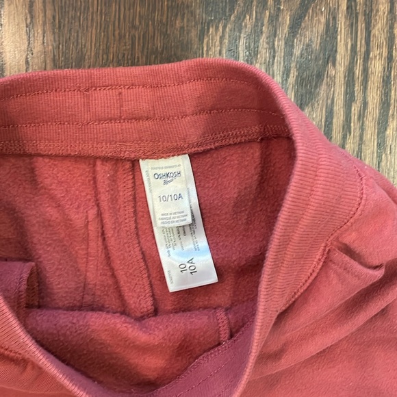 Boys matching sweatsuit size 10 - Picture 3 of 3